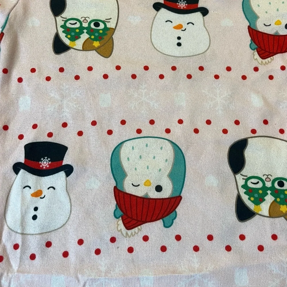 Girl’s Two-Piece Squishmallow Holiday Pajamas, Pink with Red Trim Size 6 - Picture 7 of 11